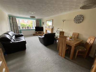 Lounge: